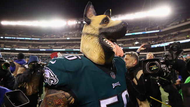 Dog Masks Sold Out On Amazon Twice Already By Eagles Fans Ahead Of NFC 
