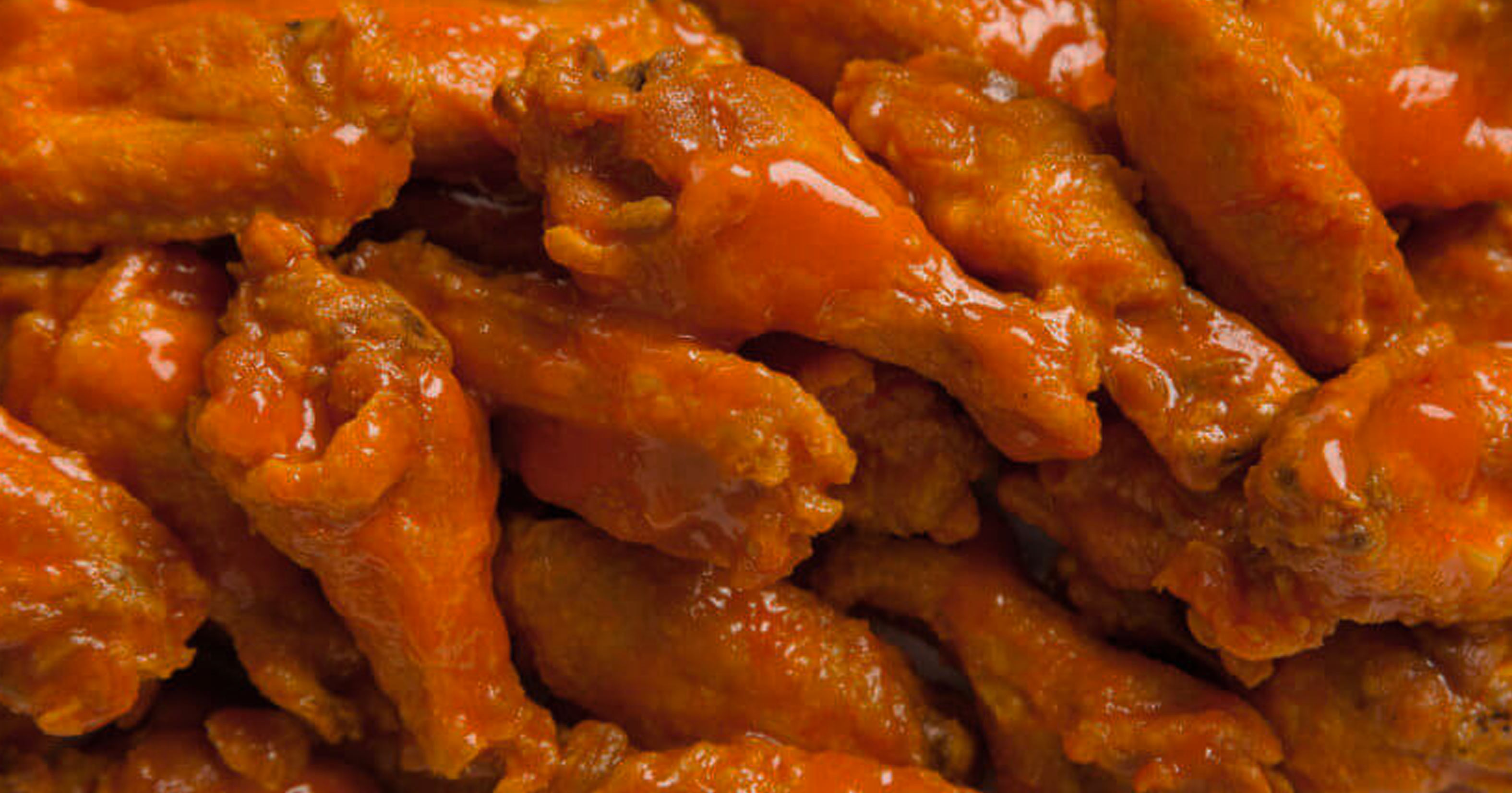 Bills Fulfill Promise, Send 1,500 Buffalo Wings To Bengals As 'Thank