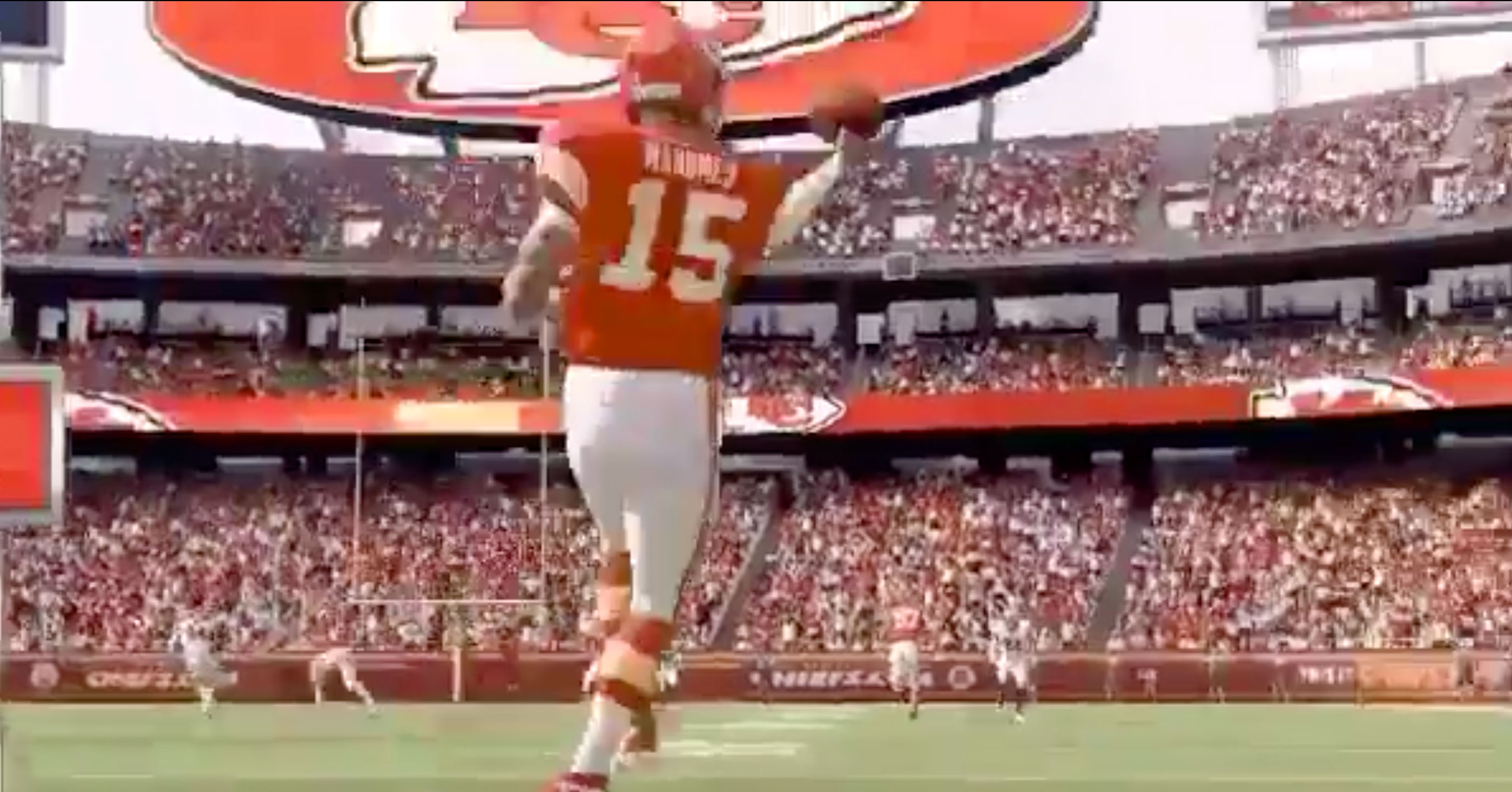 You Can Throw NoLook Passes With Patrick Mahomes In Madden 20 (WATCH)