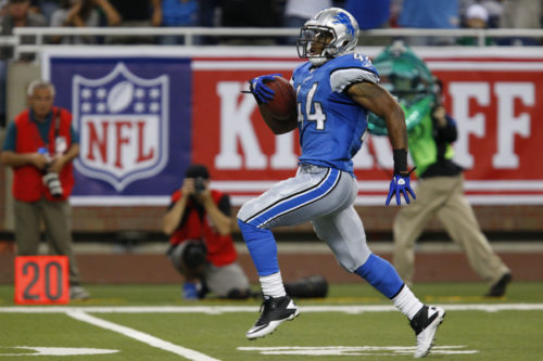 Detroit Lions running back Jahvid Best (44) run down the sideline for a touchdown in the first half of an NFL football game against the Philadelphia Eagles in Detroit, Sunday, Sept. 19, 2010 (AP Photo/Rick Osentoski)