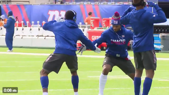 New York Giants WR's Handshake Game Is On Point - Daily Snark