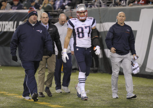 New England Patriots tight end Rob Gronkowski (87) walks off the field with an injury during the second quarter of an NFL football game against the New York Jets, Sunday, Nov. 27, 2016, in East Rutherford, N.J. (AP Photo/Bill Kostroun) ORG XMIT: ERU111