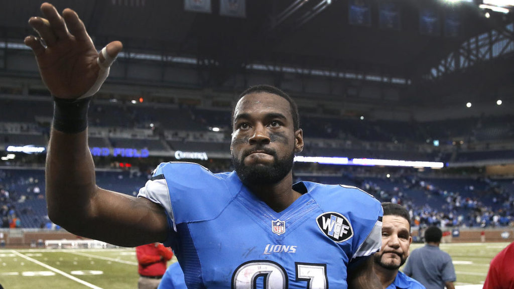 Calvin Johnson Gave Back At Least $1 Million Of His Signing Bonus To The  Lions After He Retired