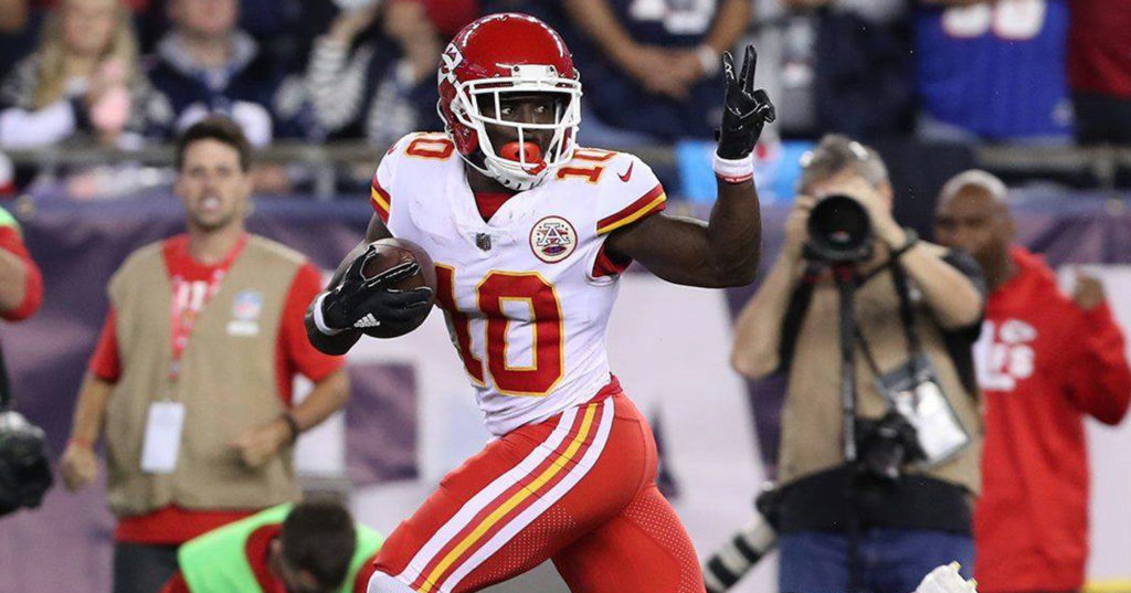 REPORT: NFL May Fine Tyreek Hill For Peace Sign During TD Catch, Say He ...