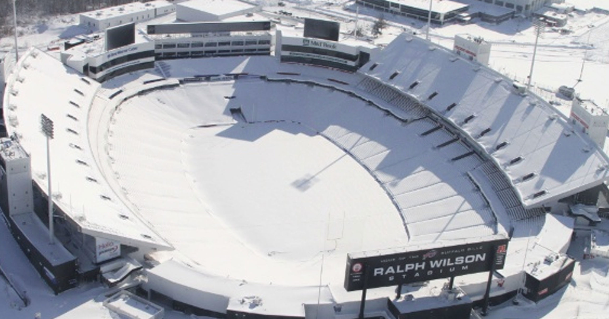 Bills offer free tickets to fans who shovel stadium snow