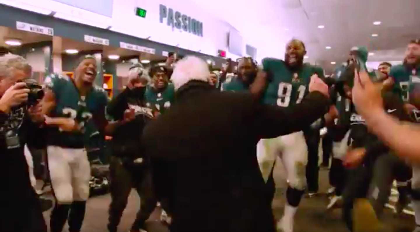 See Eagles owner Jeffrey Lurie's locker room victory dance