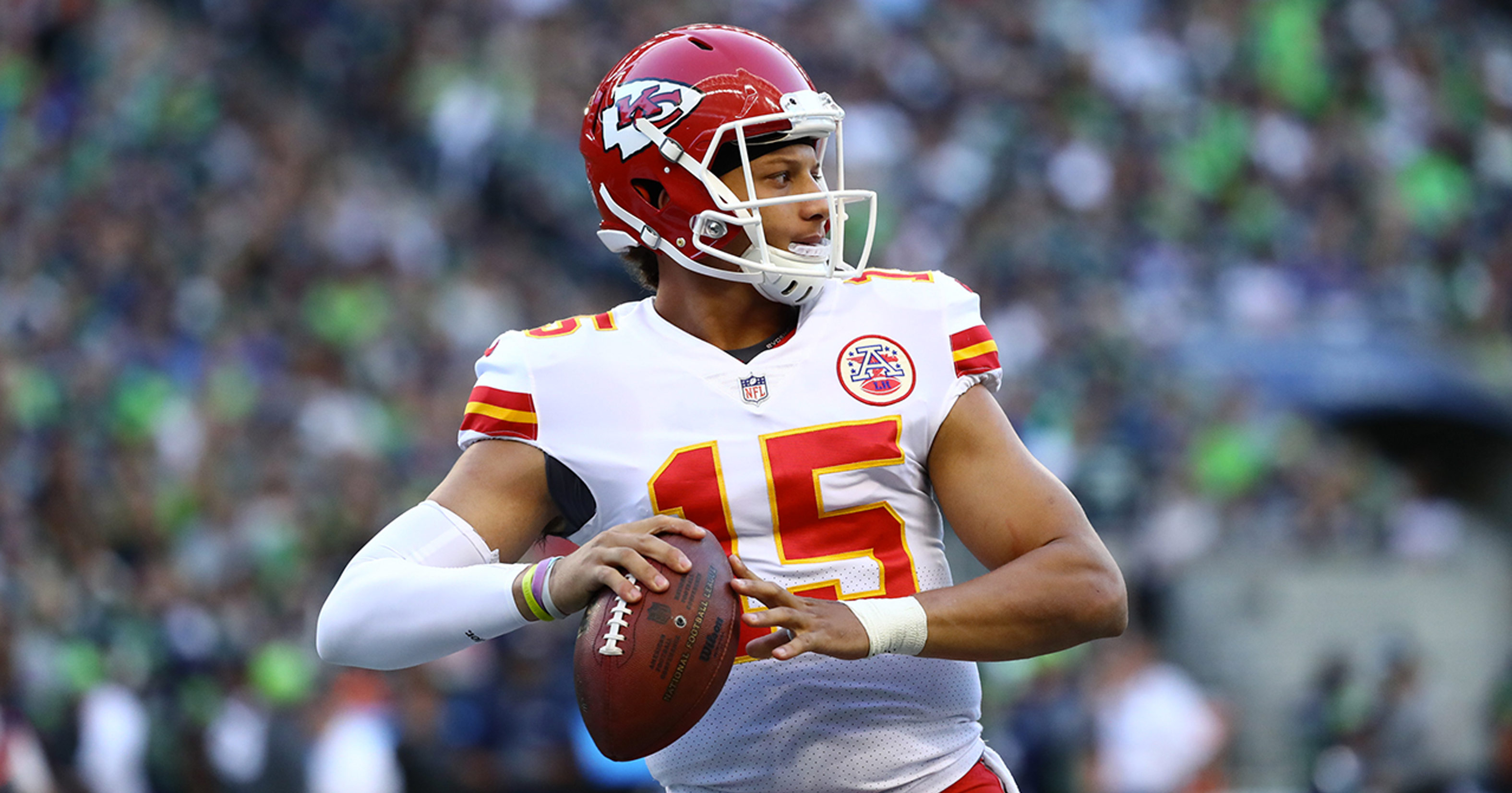 NFL playoffs: Mahomes shrugs off pain, plans to play - Restoration NewsMedia