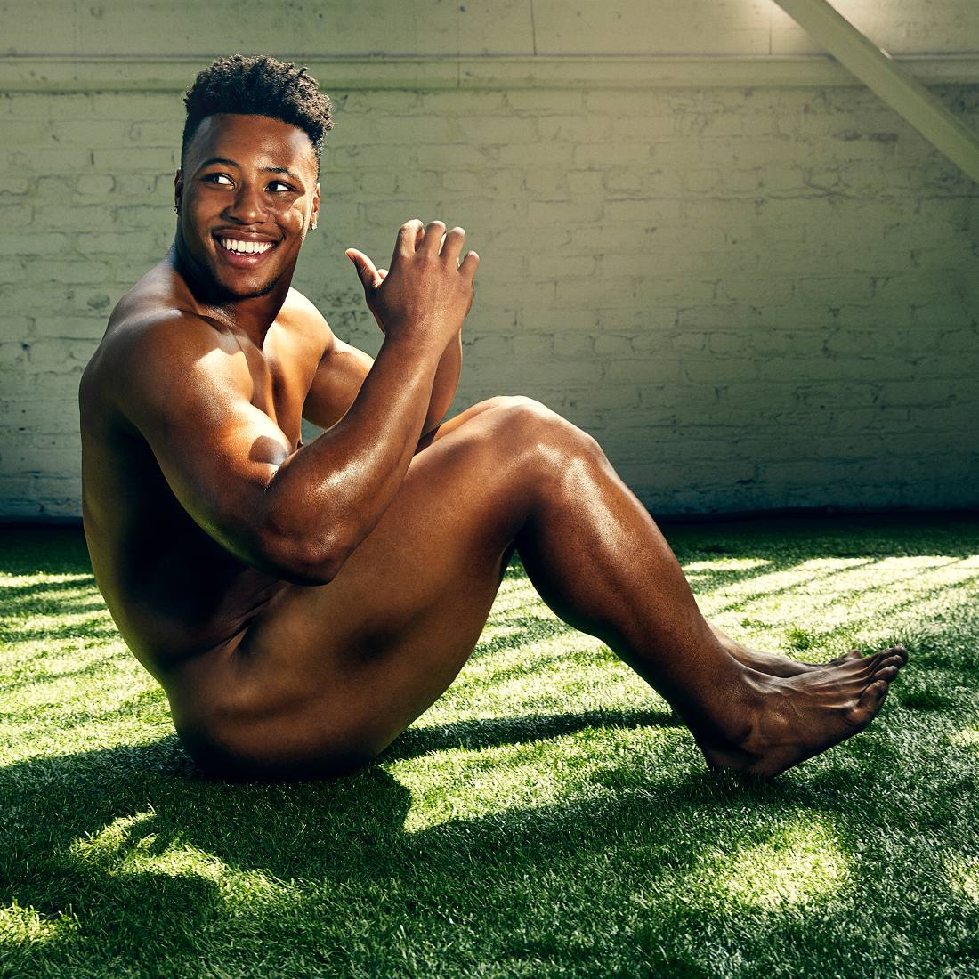 Saquon Barkley And His Massive Quads Featured In ESPN 'The Body Issue&...