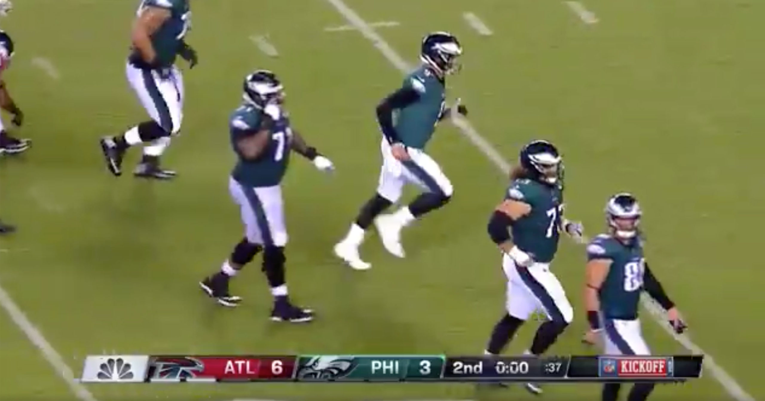 Eagles Fans Boo Their Team Off The Field Just Two Quarters After