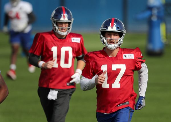 Ben McAdoo's Decision to Bench Eli Manning Last Year Proves Prophetic