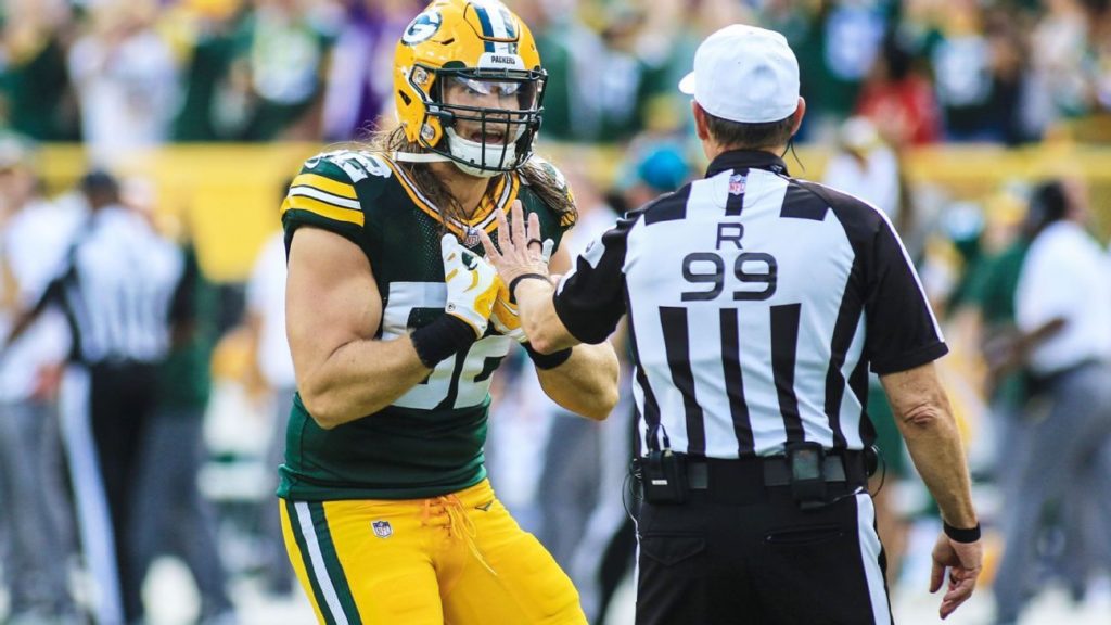 Referees Set NFL Record For Most Penalties Ever Called In A Season Daily Snark
