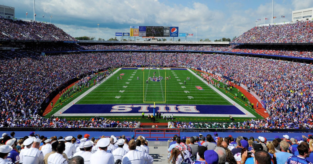 Couple gets married at halftime of Buffalo Bills game in NFL wedding