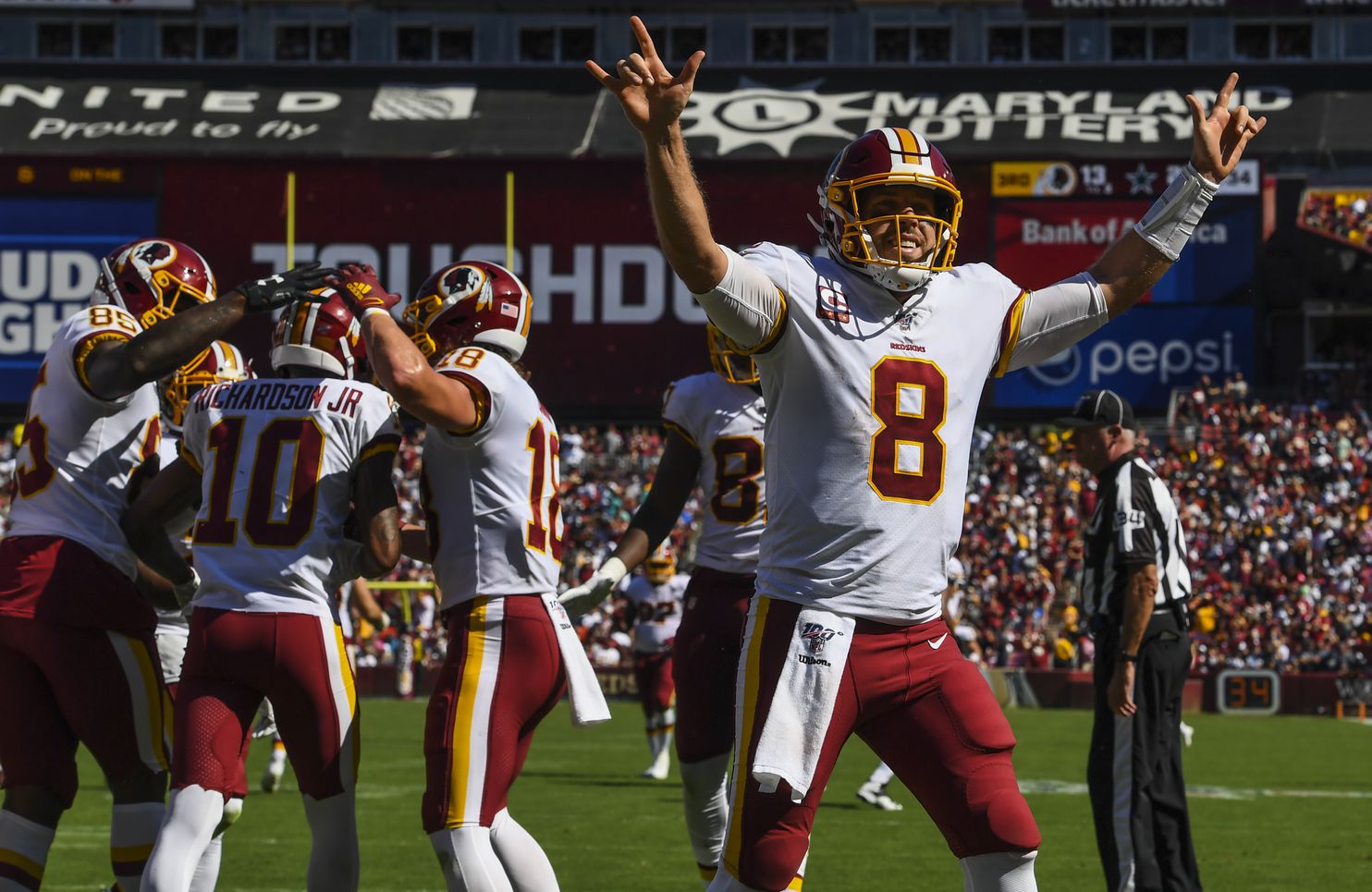 NFL - The Chicago Bears. The Washington Redskins. MONDAY NIGHT FOOTBALL! # MNF 