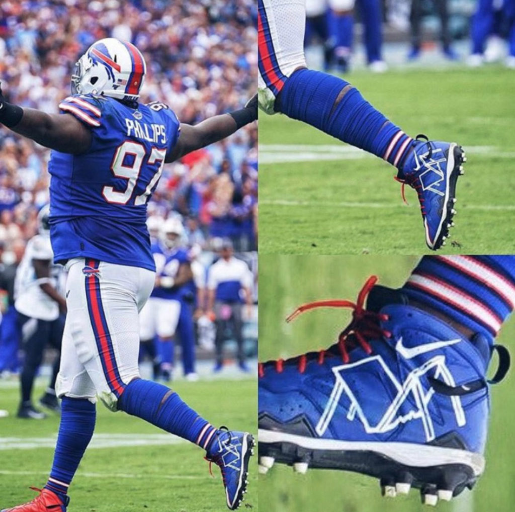 Buffalo Bills - Josh Allen Jordan 13 Shoes V1 - Praise To Heaven