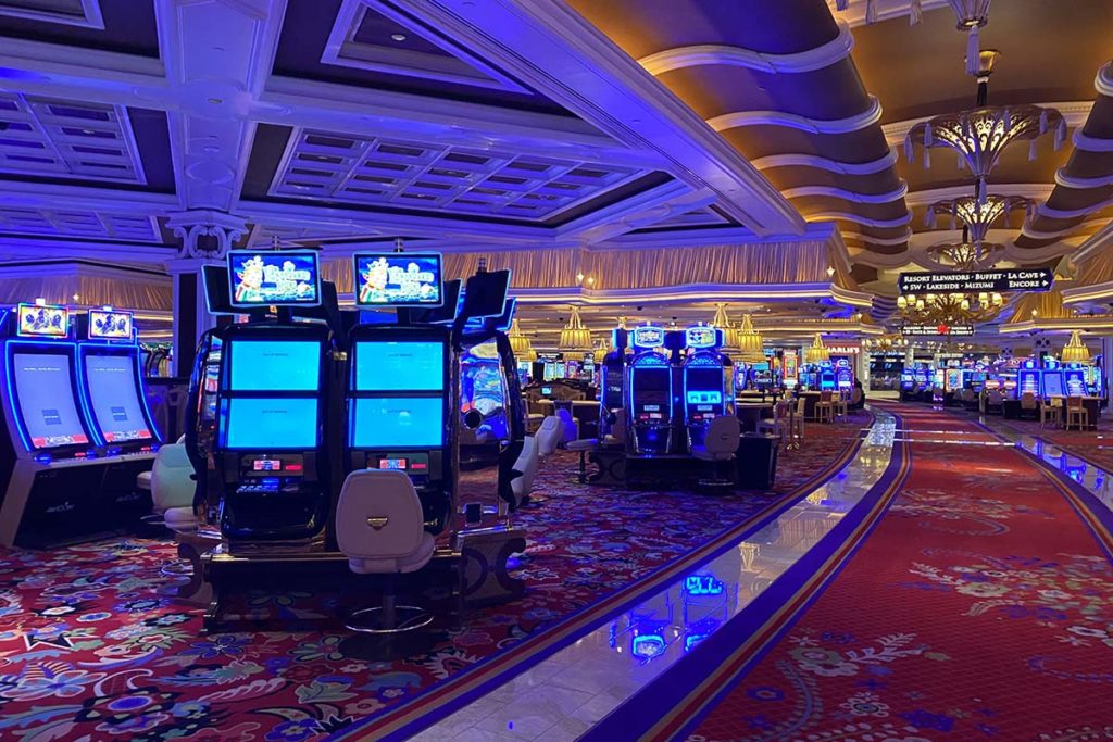 All Las Vegas Casinos Closing For The Next Month Following State Order