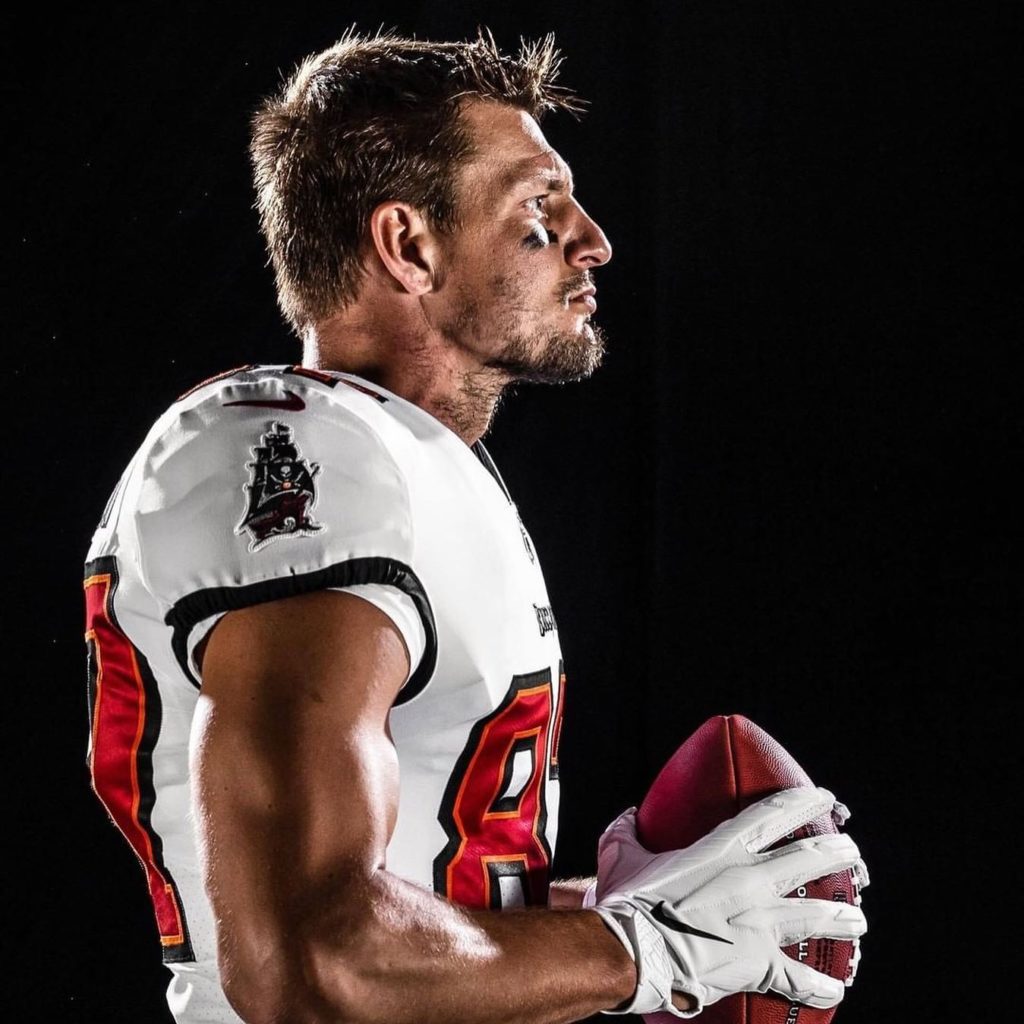 LOOK: First Photos of Rob Gronkowski in a Bucs Uniform - Tampa Bay