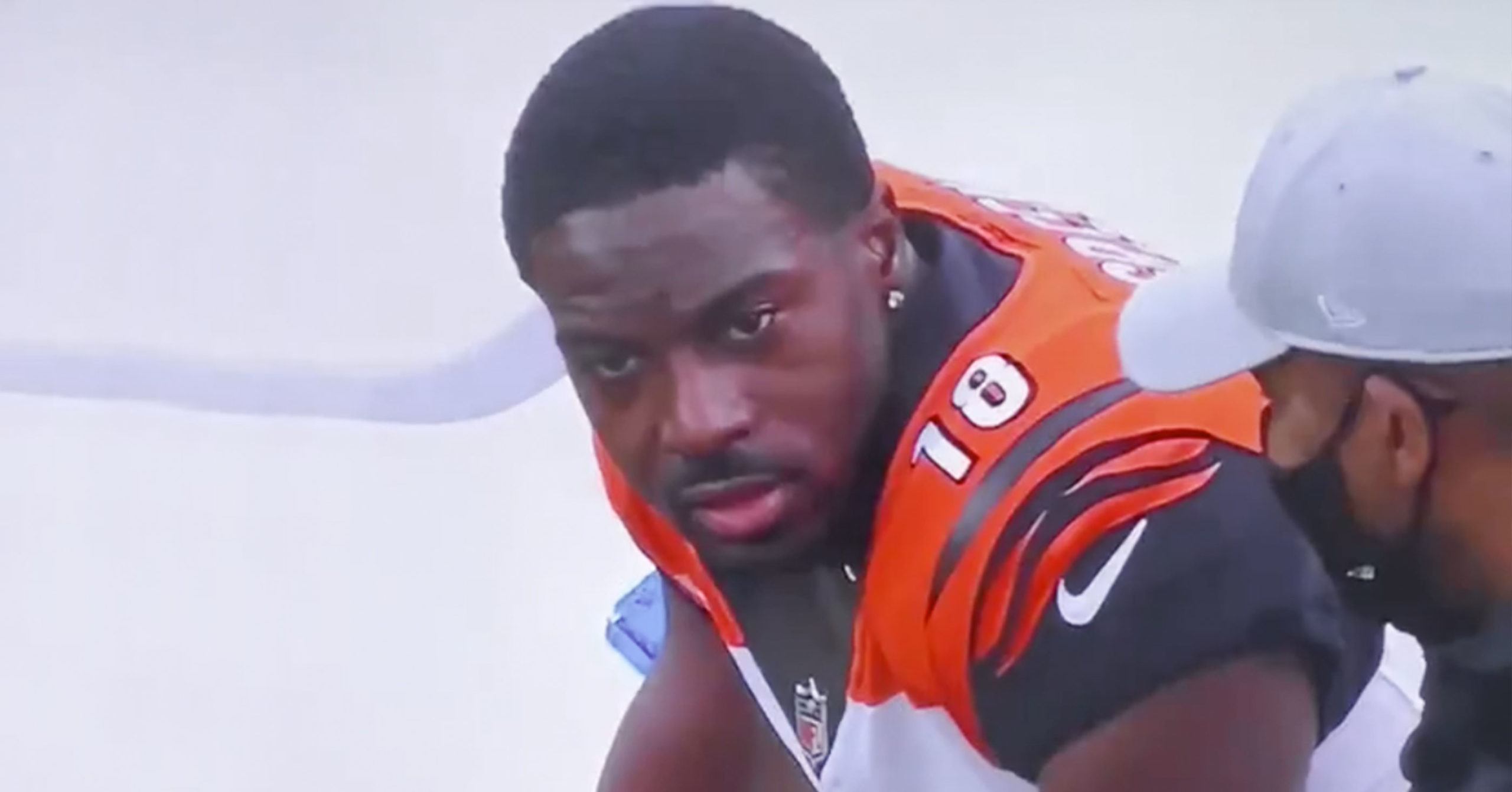 A.J. Green Appears To Ask For Trade On Sideline In The Middle Of The ...