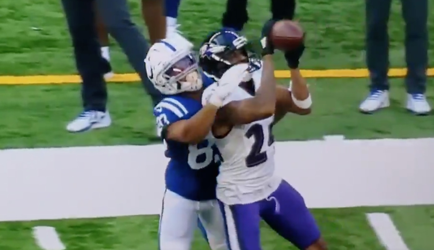 Ravens Cb Marcus Peters Was Gifted An Interception After A Horrible Call By Refs Vs Colts Daily Snark Ravens Cb Marcus Peters Was Gifted An Interception After A Horrible Call By Refs Vs Colts Daily Snark