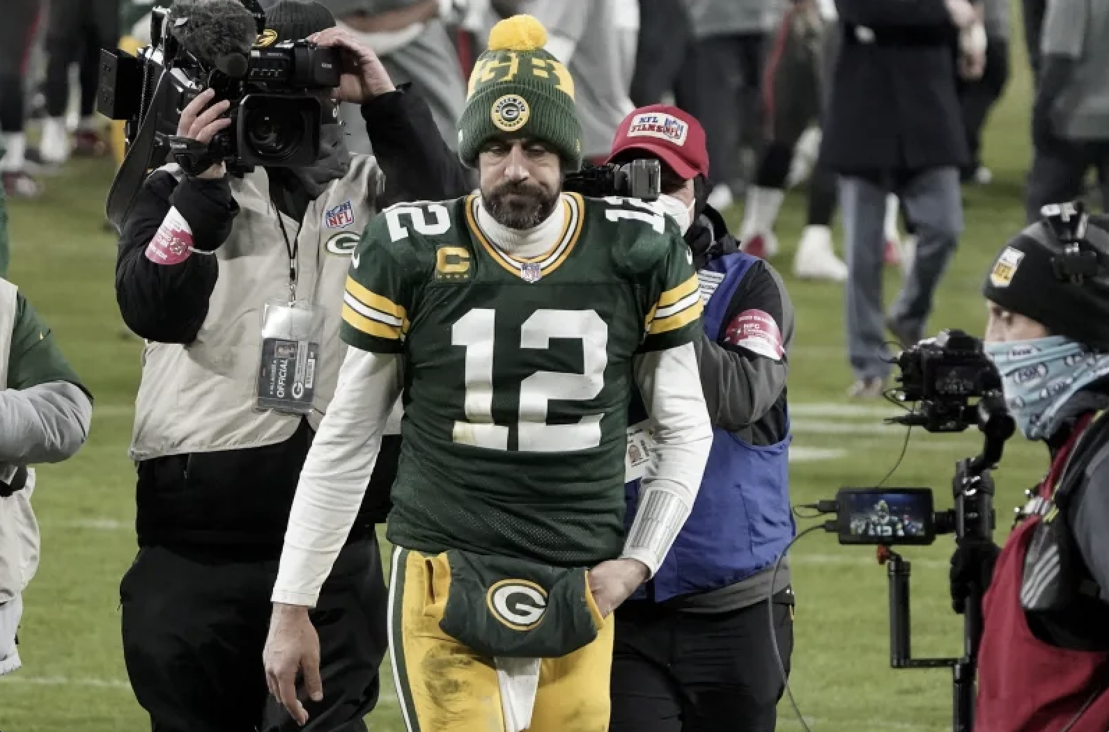 Aaron Rodgers Is 'Uncertain' He Will Return To The Green Bay Packers ...