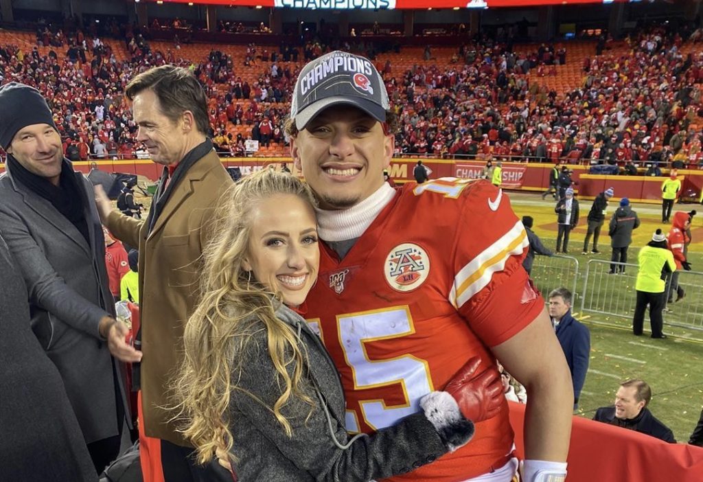 Patrick Mahomes And Fiancé Welcome Baby Girl Into World - Daily Snark
