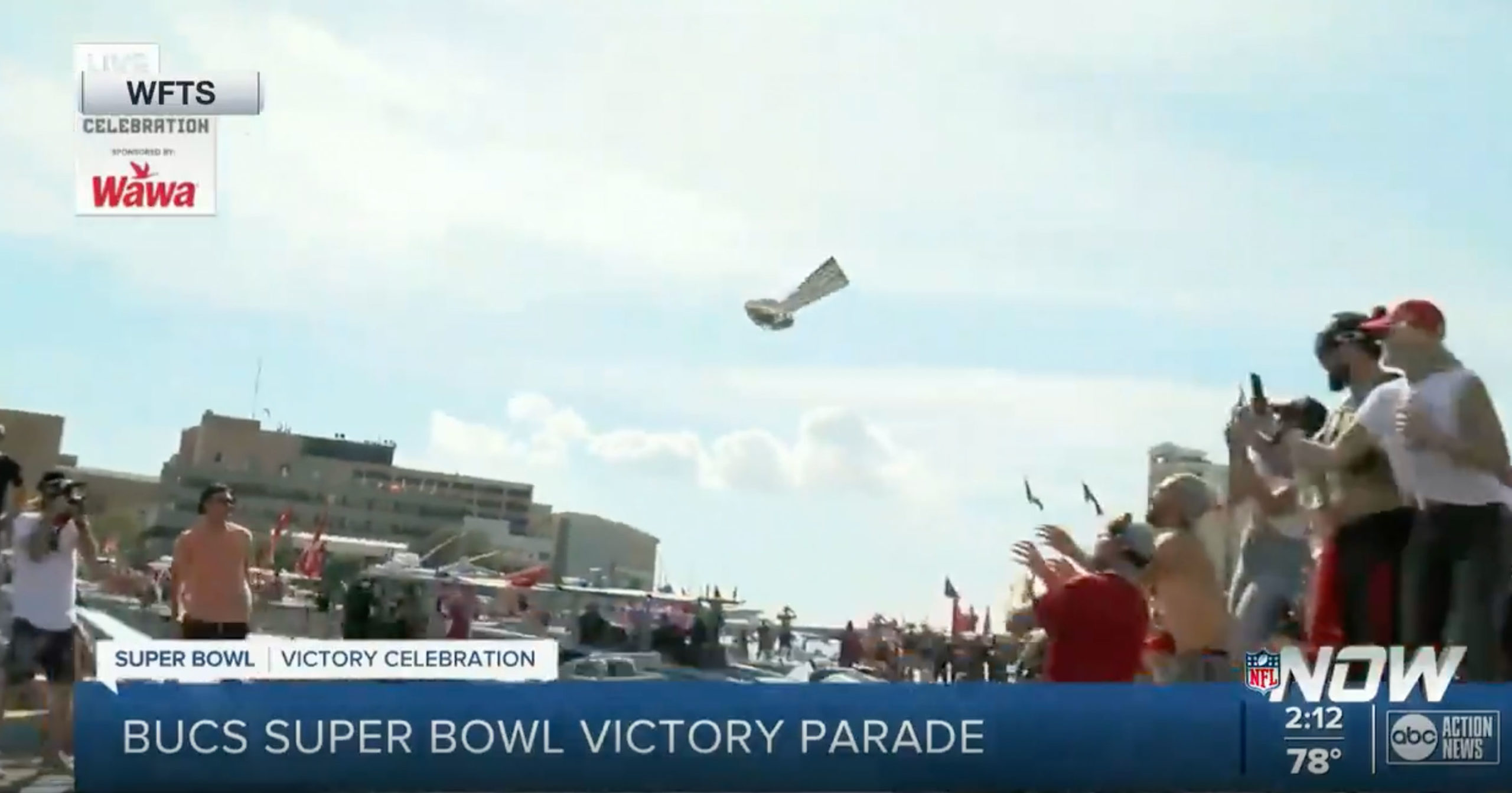Tom Brady Throws Lombardi Trophy Over Ocean To Another Boat During