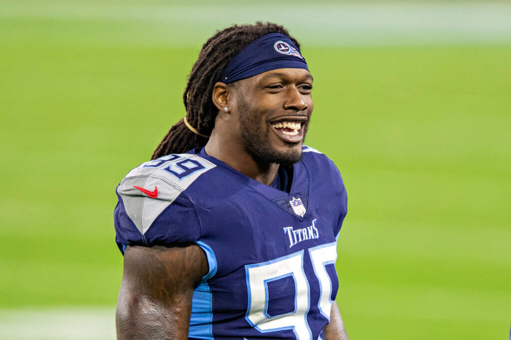 BREAKING: Jadeveon Clowney Is Signing With The Cleveland Browns - Daily  Snark