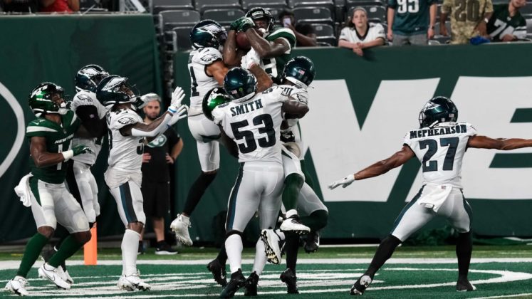 Jets End Preseason Game Vs Eagles In A Tie After An Insane Hail Mary ...