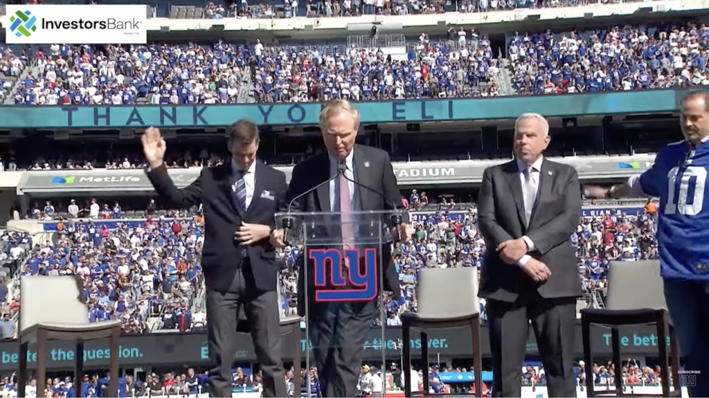 Clip Emerges Of Giants Fans Booing The Hell Out Of Owner John Mara ...