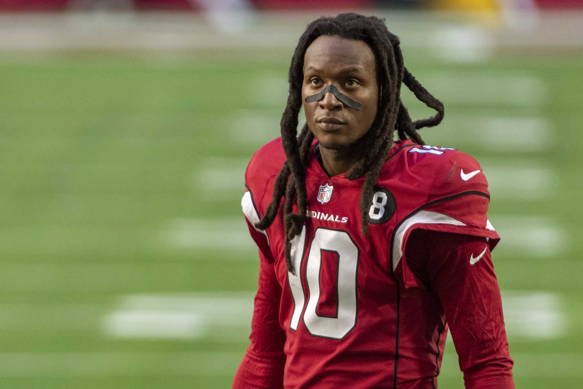 Cardinals WR DeAndre Hopkins to have knee surgery, expected to