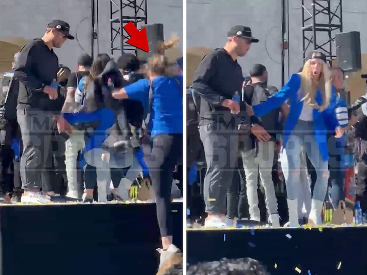 Matthew Stafford walks away after photographer takes scary fall off stage  at parade – KNBR