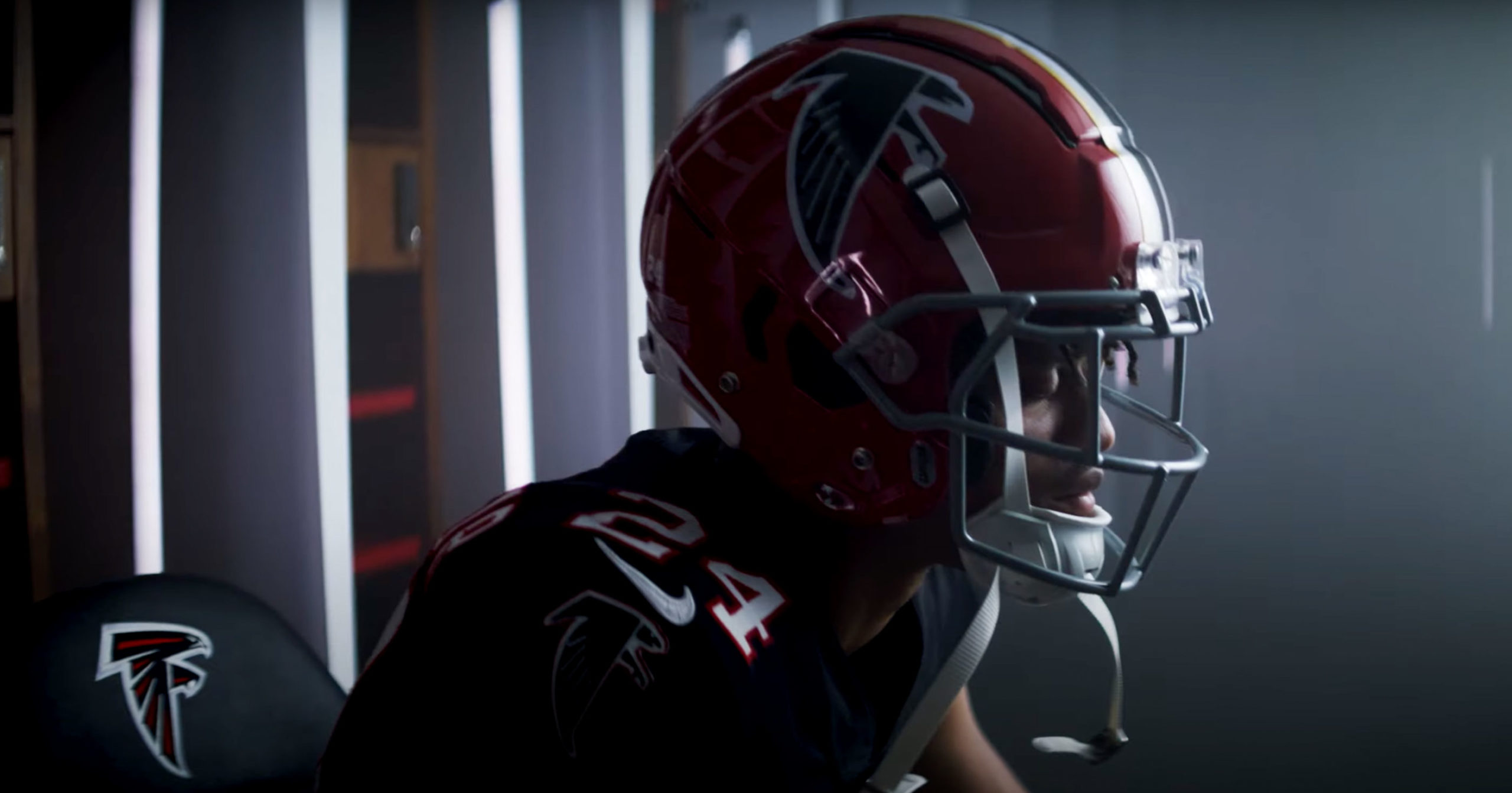 Falcons announce dates for red helmet throwbacks