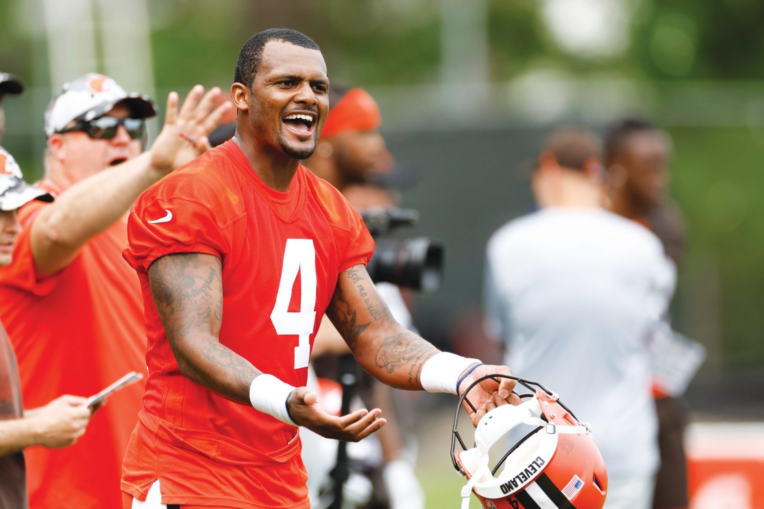 houston-spa-owner-explains-why-deshaun-watson-paid-her-5-000-daily-snark