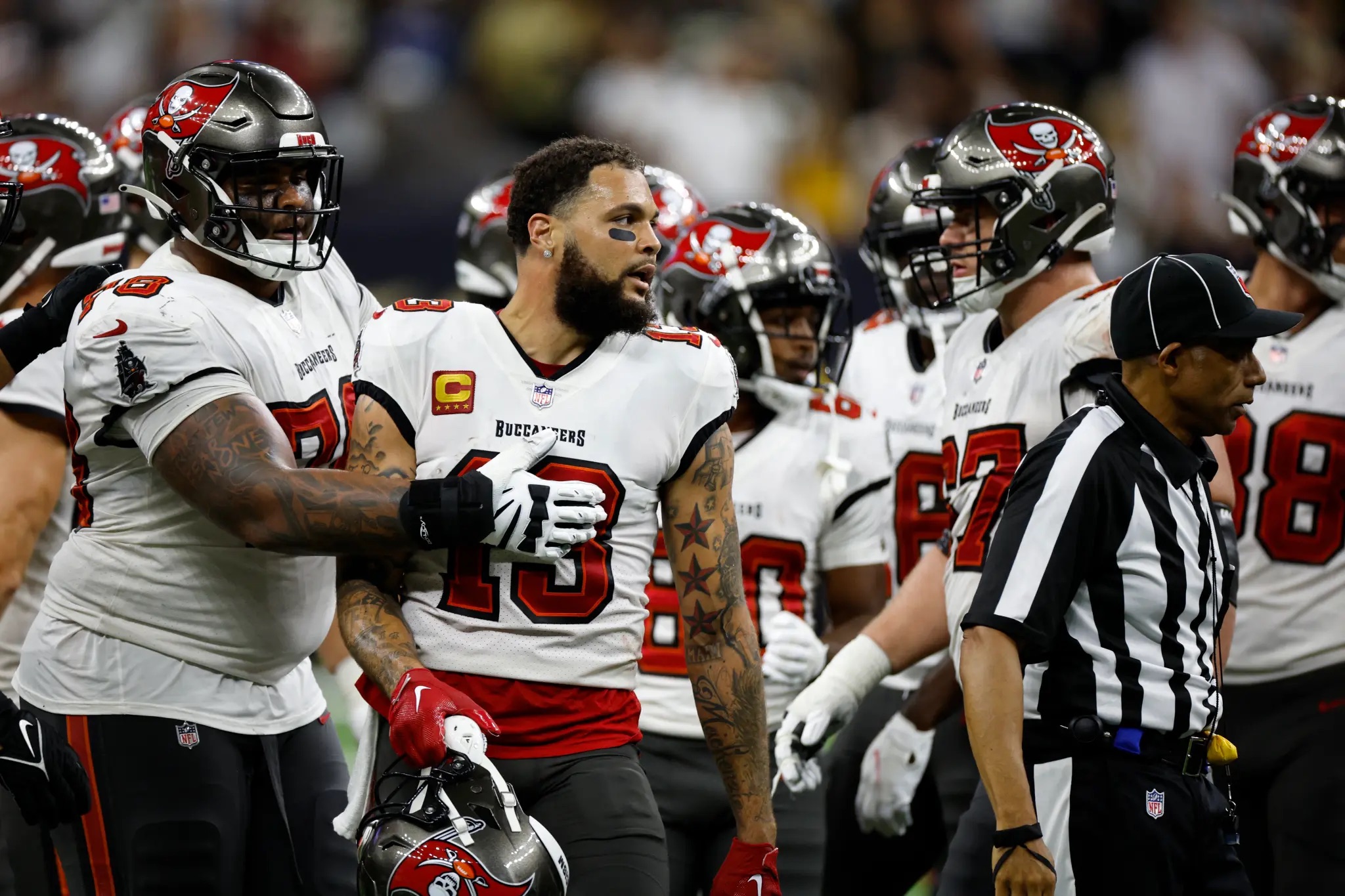 Buccaneers WR Mike Evans handed lifetime ban by New Orleans