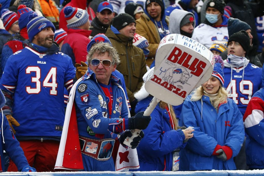 Most Bills Mafia Move Ever: Fans Bring $24K In Labatt Blue To LA