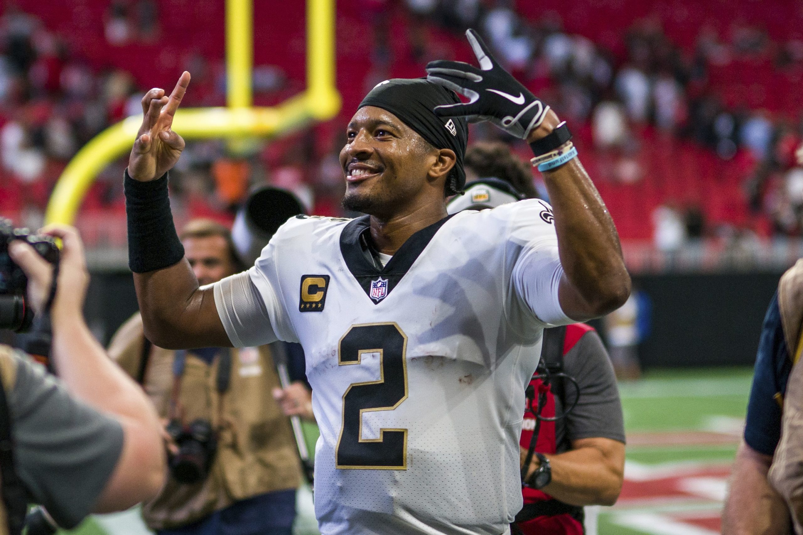 REPORT: Saints QB Jameis Winston Playing Through 4 Fractures In His ...