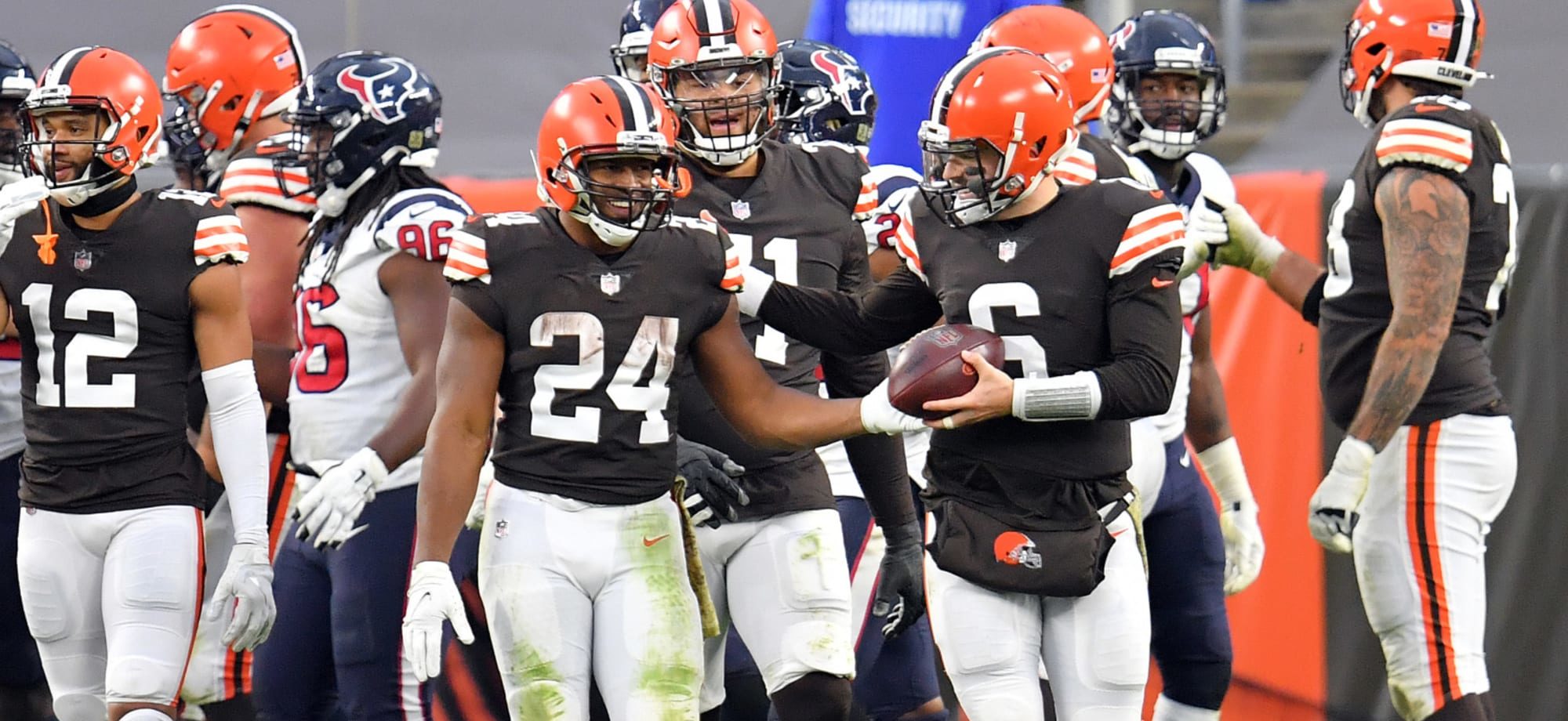 Next Gen Stats on X: Baker Mayfield and Nick Chubb began 2018 as backups,  but ended the season among the most dangerous QB-RB duos in the NFL.  @bakermayfield was more effective with @