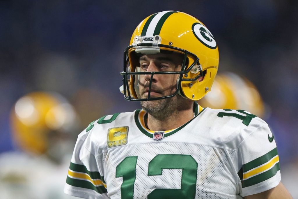 Packers QB Aaron Rodgers says 'guys who are making too many mistakes  shouldn't be playing'