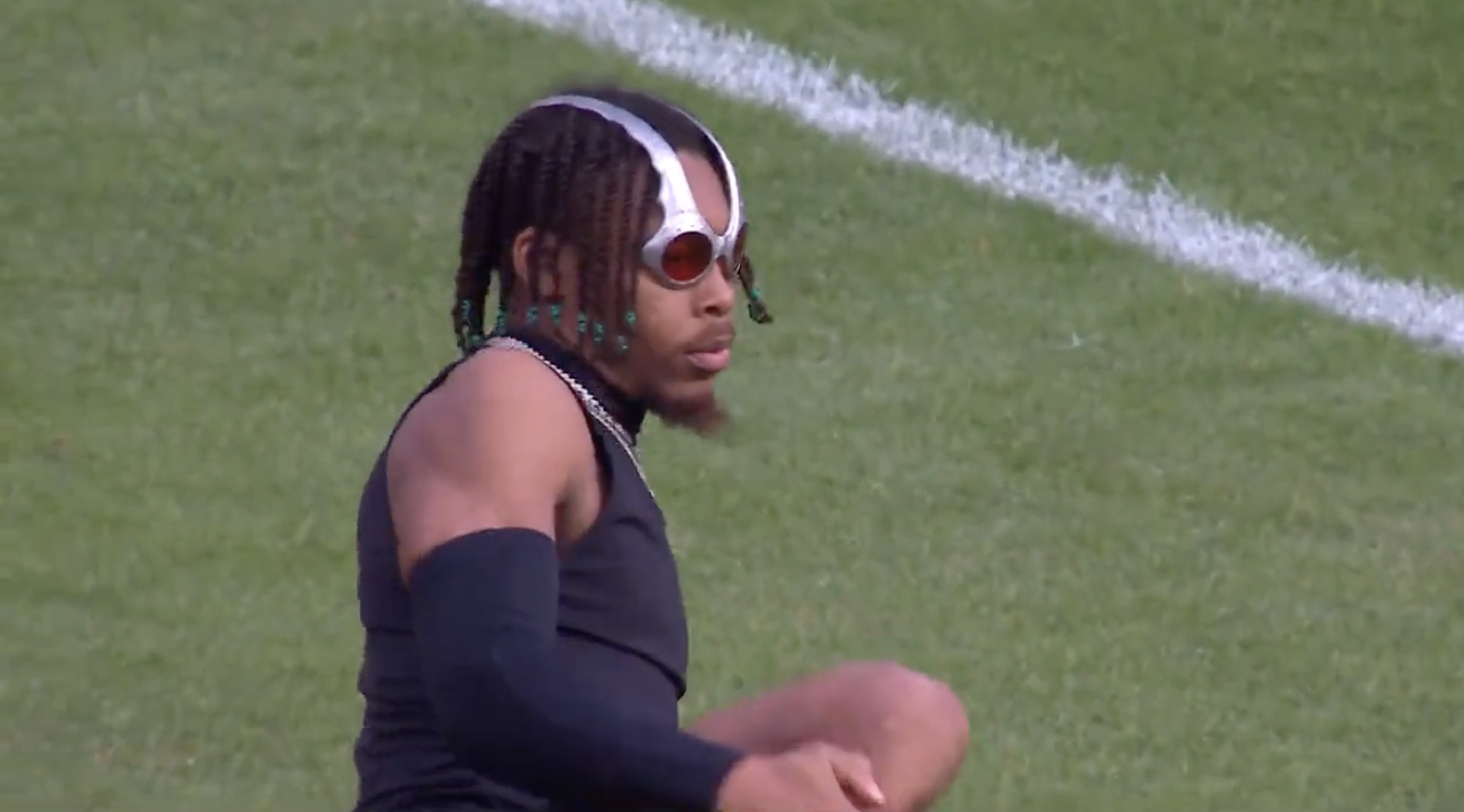 Vikings: Justin Jefferson's pregame sunglasses were so good