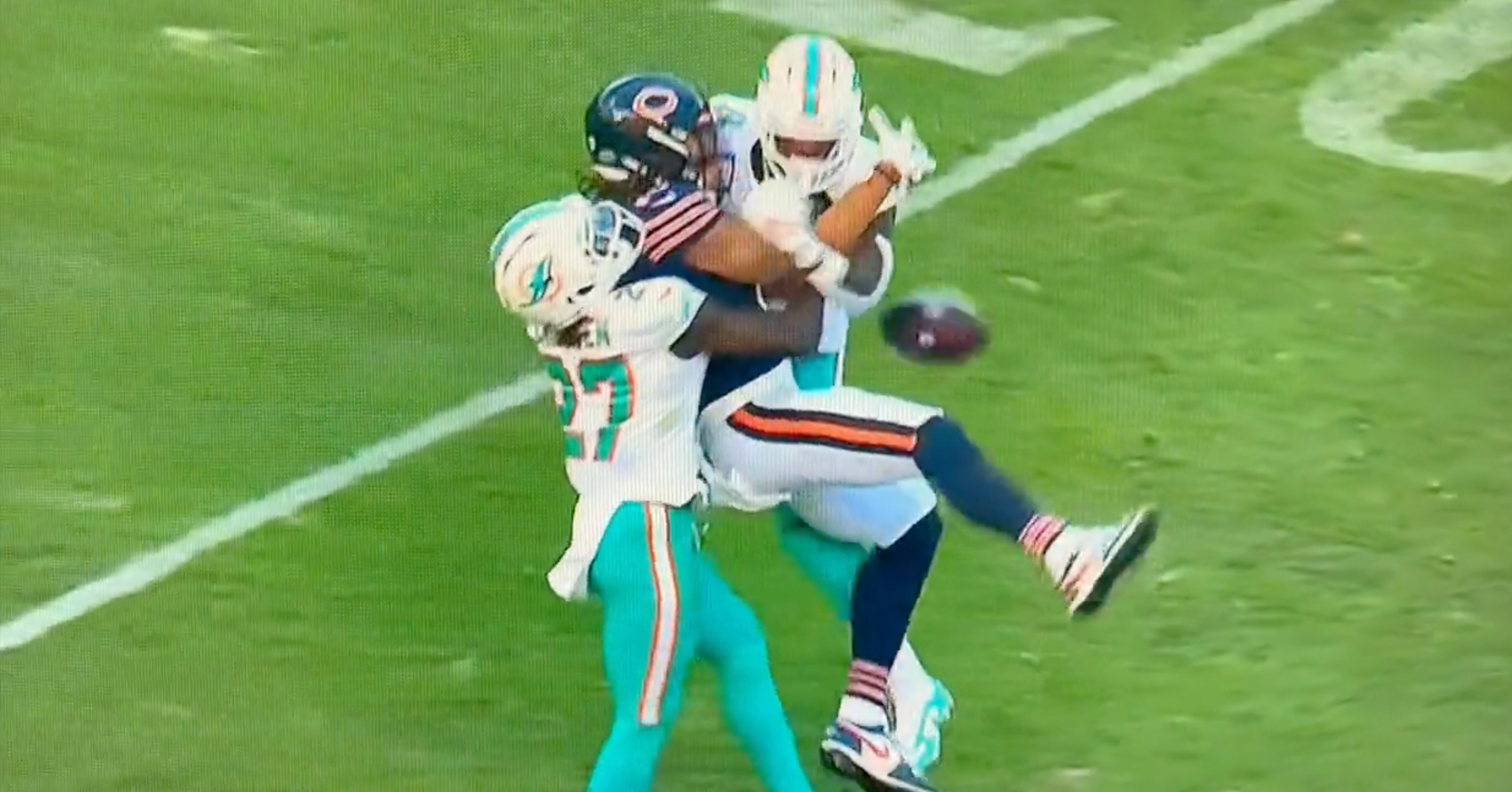 Bears Get Screwed By Missed Obvious Pass Interference in Final