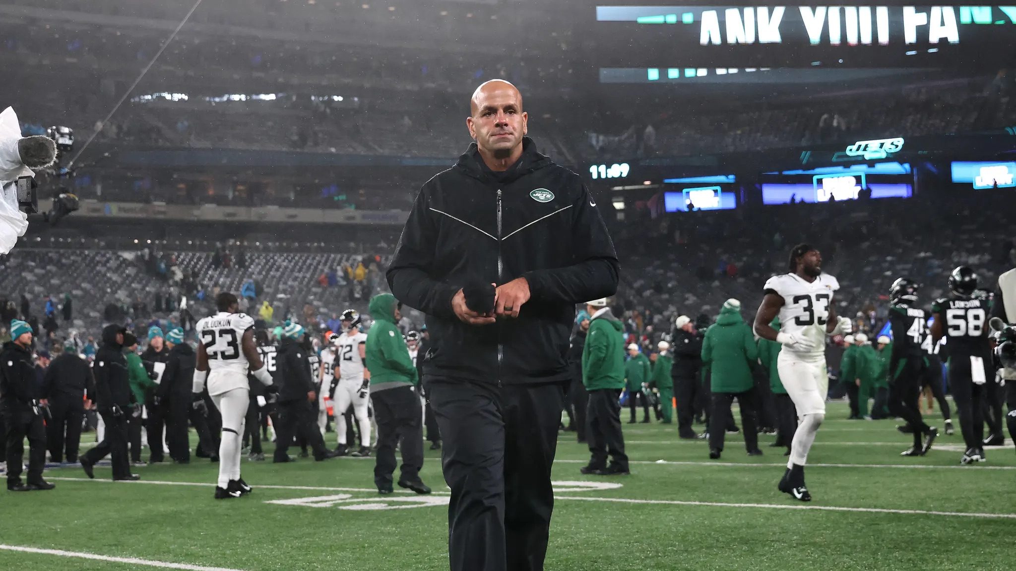 Robert Saleh, Jets players standing behind Zach Wilson despite