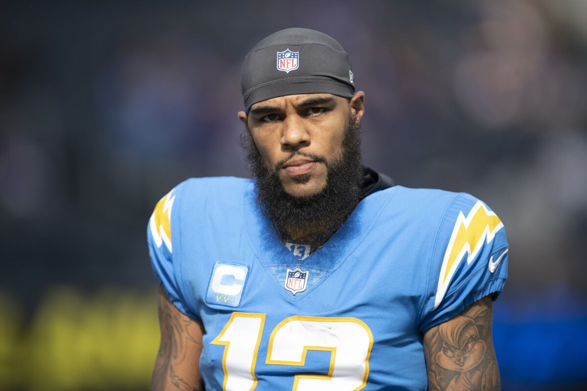 WR Keenan Allen Could Become a Chargers Cap Casualty  Just Sayin' -  Bleacher Nation