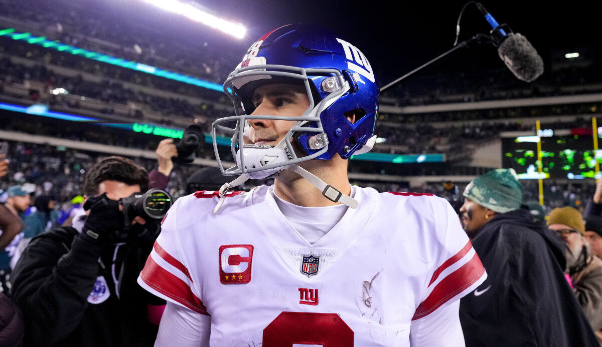 New York Giants QB Daniel Jones is seeking more than $45M annually