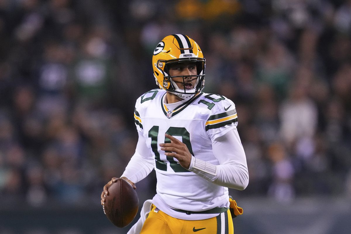 Packers: NFL experts are rushing to buy tickets to the Jordan Love hype  train