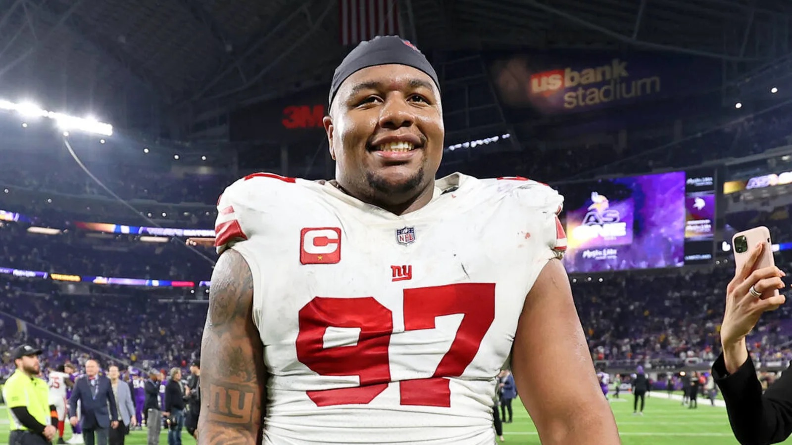 New York Giants defensive tackle Dexter Lawrence (97) after a