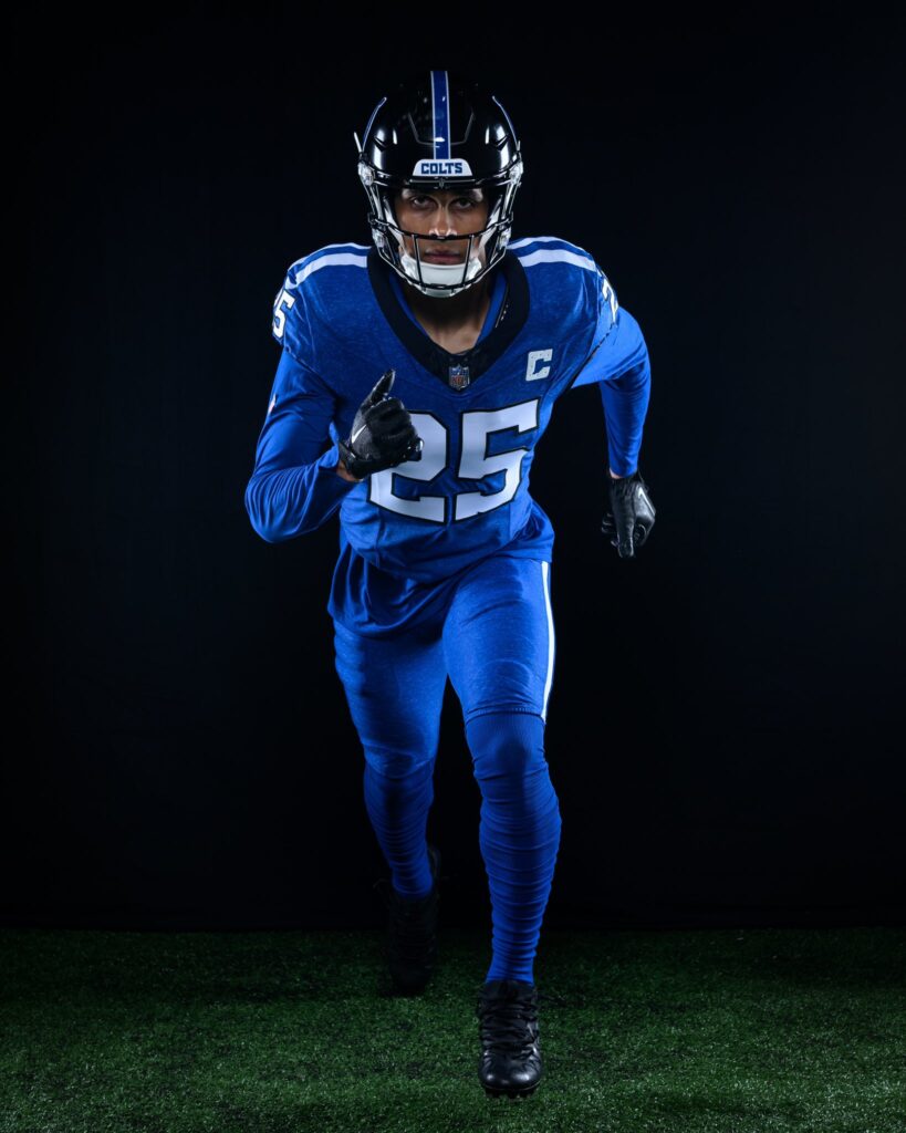 Indianapolis Colts Unveil 'Indiana Nights' Alternate Uniforms With Black  Helmets (PICS)