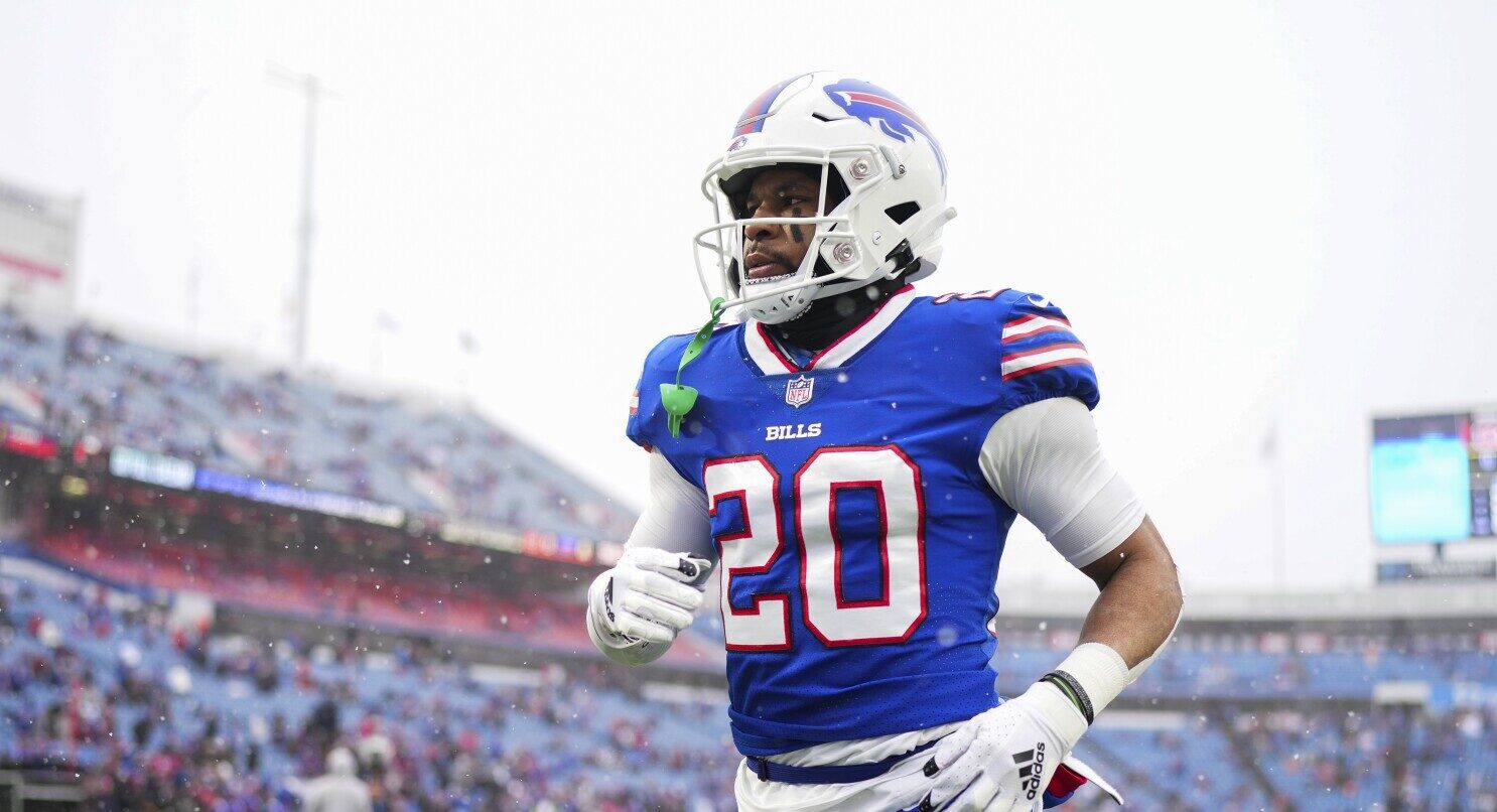 Bills RB Nyheim Hines Will Miss Season After Being Hit By Jet Ski