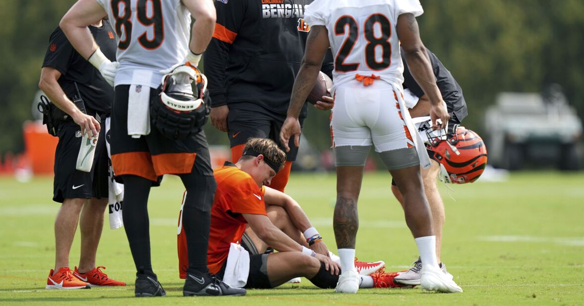Joe Burrow Non-Contact Injury Diagnosed As A Strained Calf