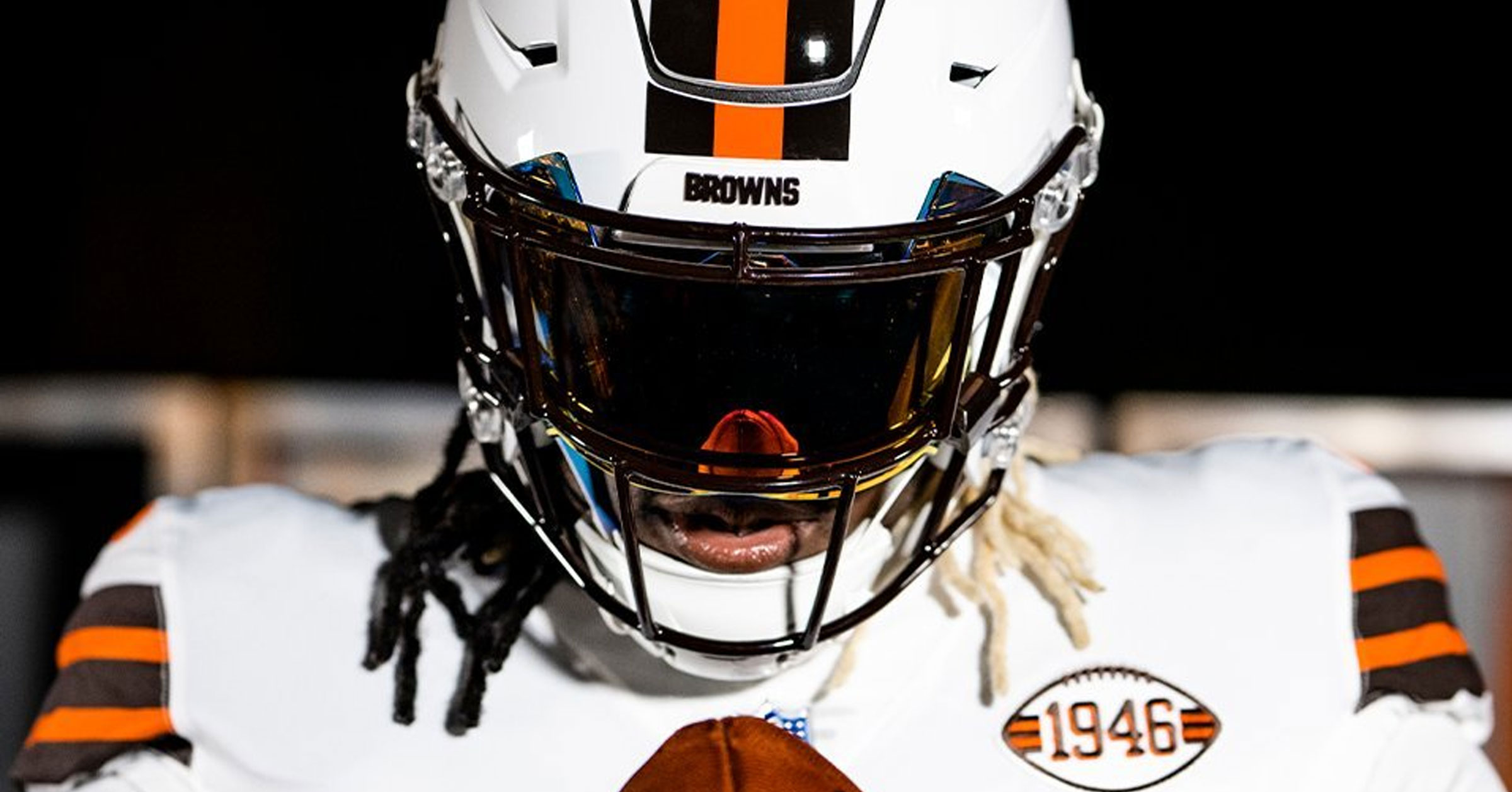 Cleveland Browns Release Awesome New Alternate White Helmets (VIDEO)