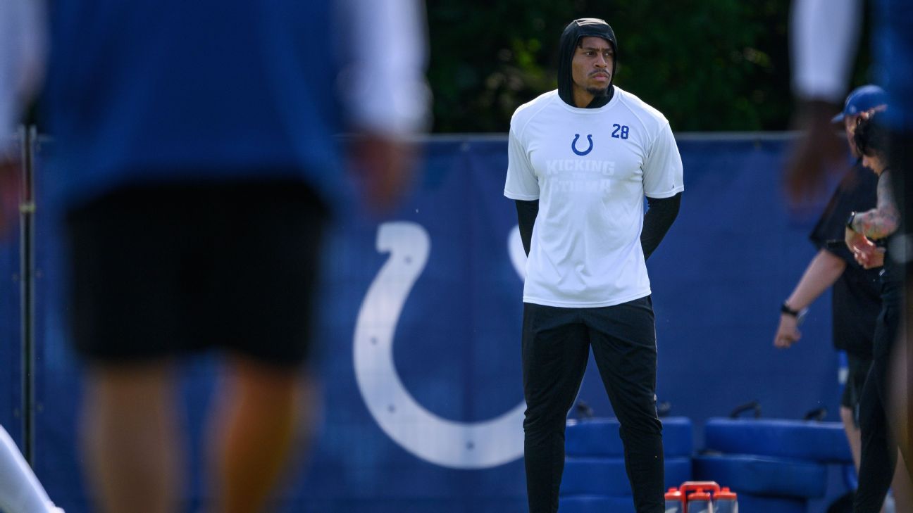 Taylor leaves Colts training camp for 2nd time; team calls it an 'excused  absence'