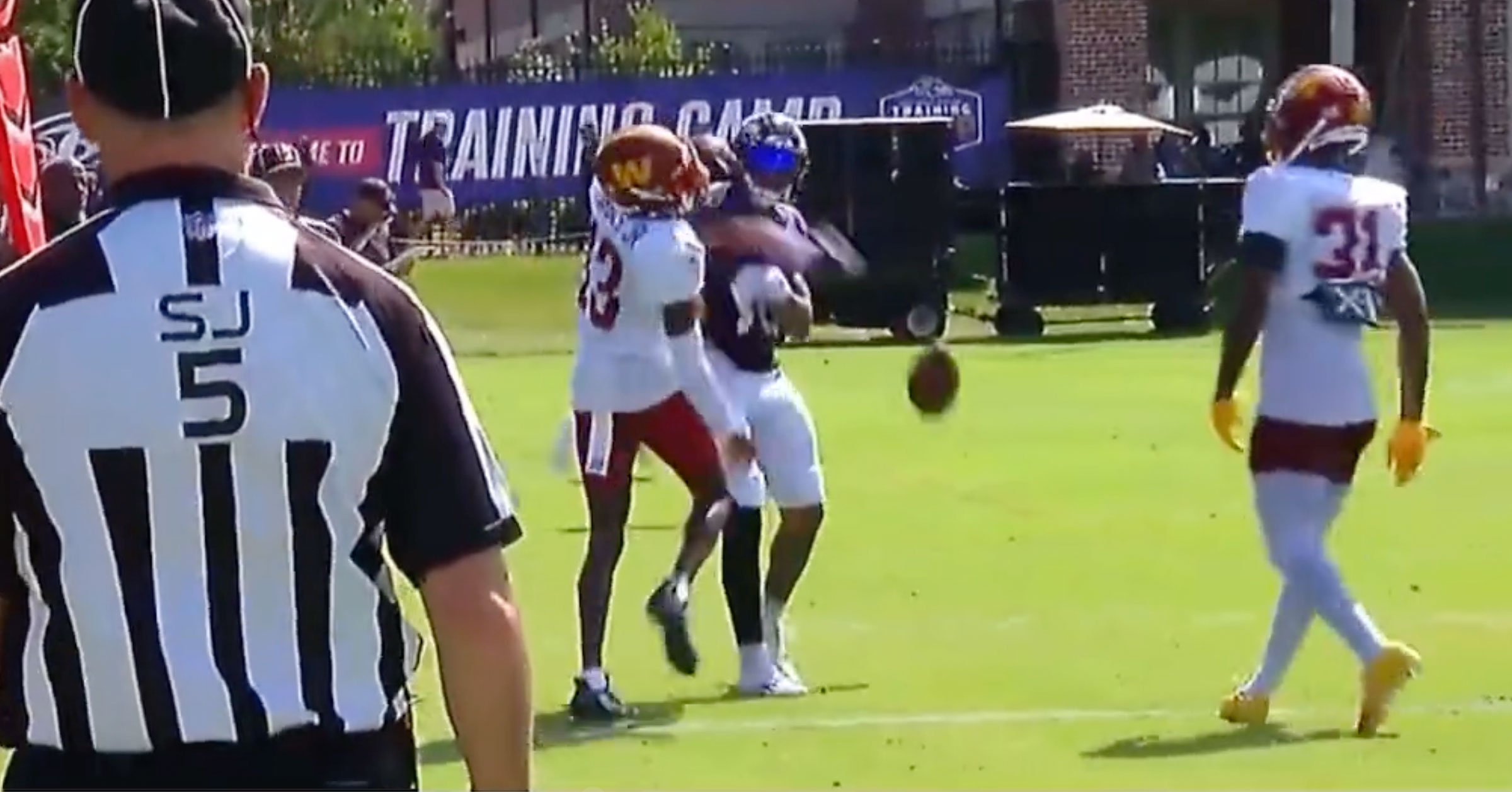 Fight With Punches Thrown Breaks Out At Joint